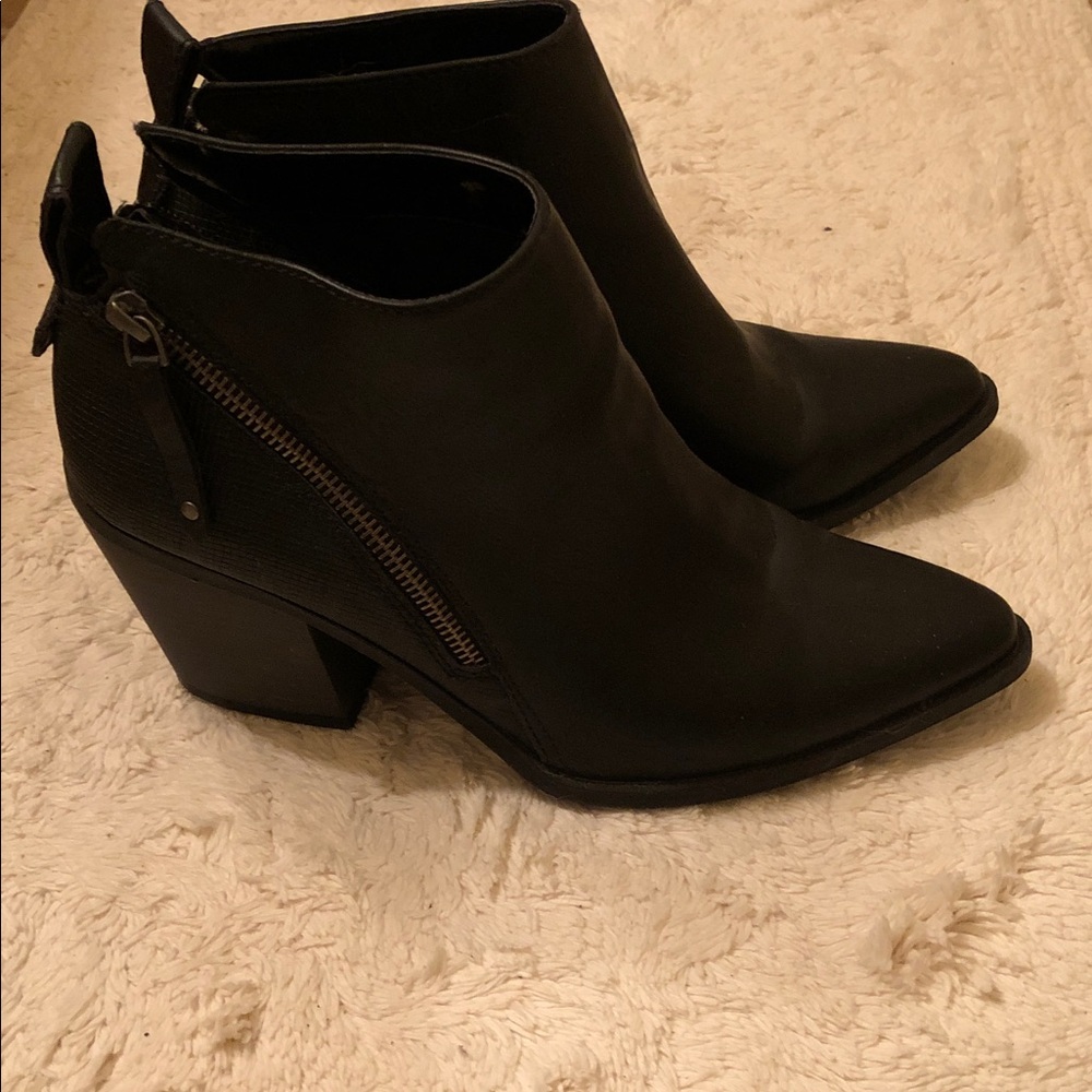 Elegant Black Ankle Booties
